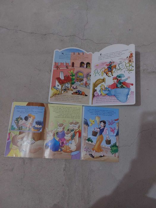 Vários livros infantis
