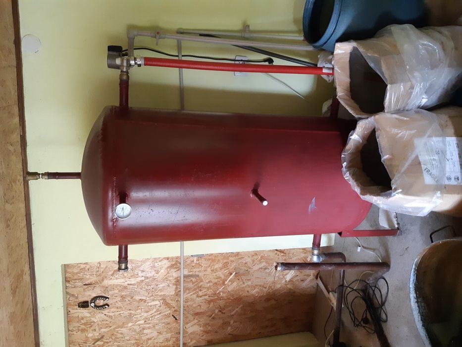 Буферна емкость Гидроакумулятор