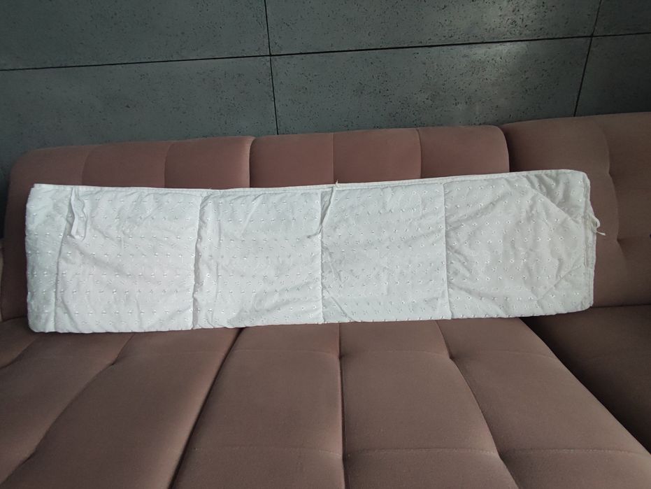 Ochraniacz do łóżeczka