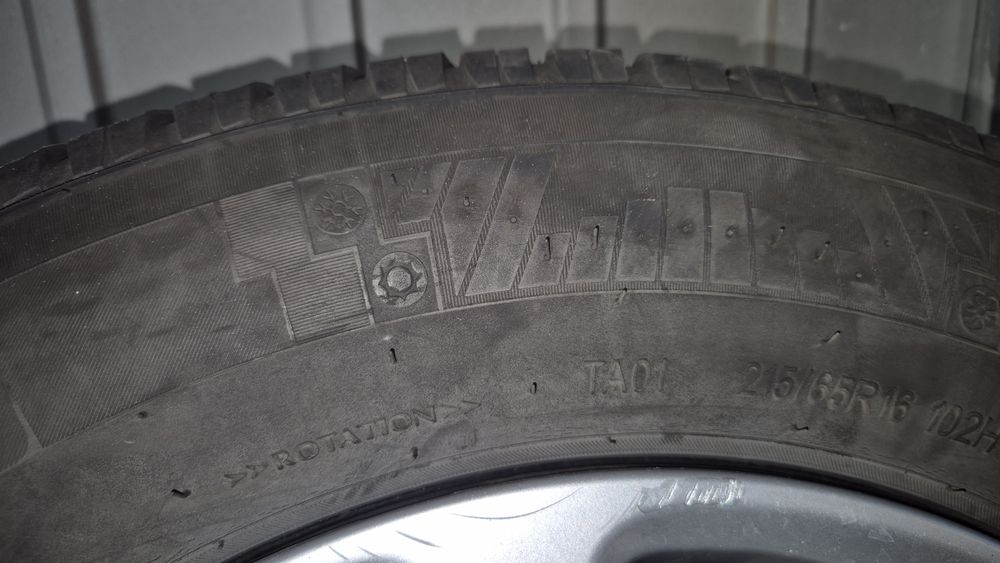 Колеса в сборе с всесезонной резиной цена за 1шт r16 215/65   5×114.3