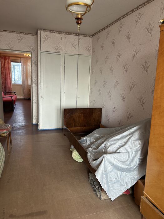 Продаж 3 кімн. Вул Чарівна