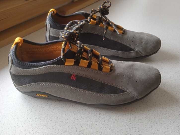 Buty Dolce Gabbana sportowe-turystyczne. roz.41..41.5