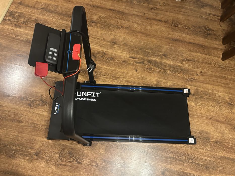 Bieżnia Domowa Elektryczna Lcd Składana Funfit V1