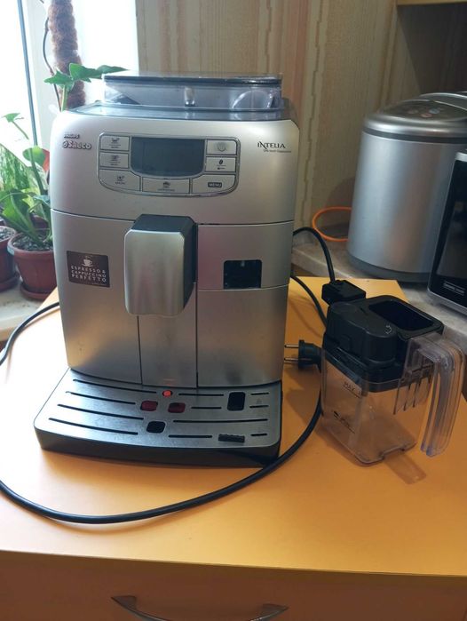 Кавомашина Philips Saeco