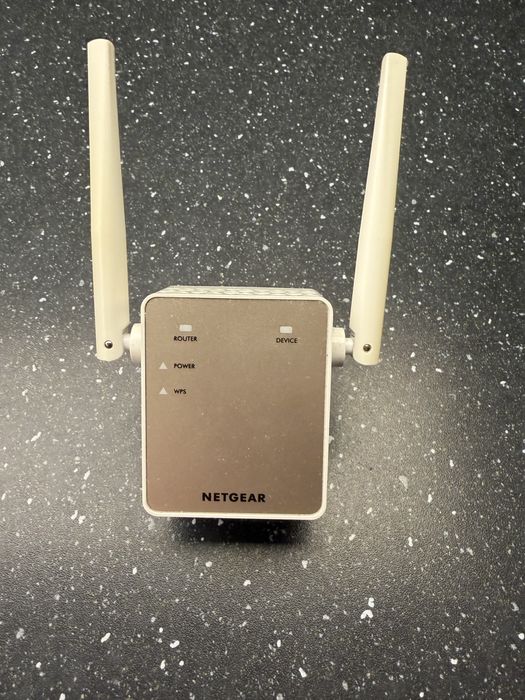 Repeater Netgear EX6120 w idealanym stanie