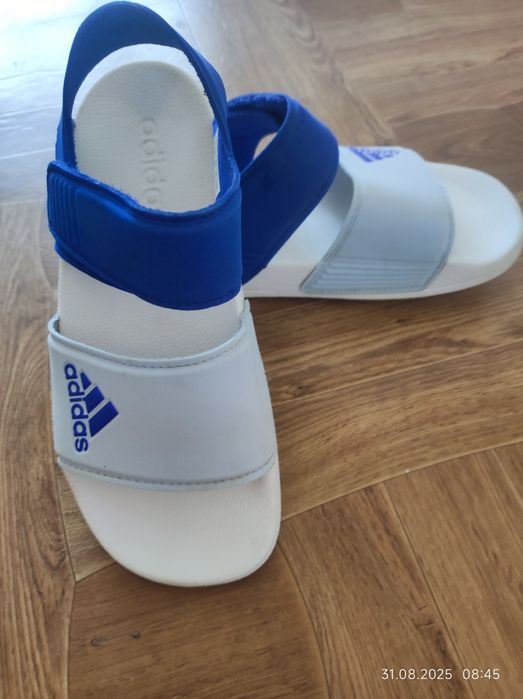 Сандали шлепки adidas