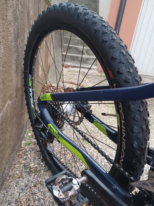 Bicicleta BTT em bom estado