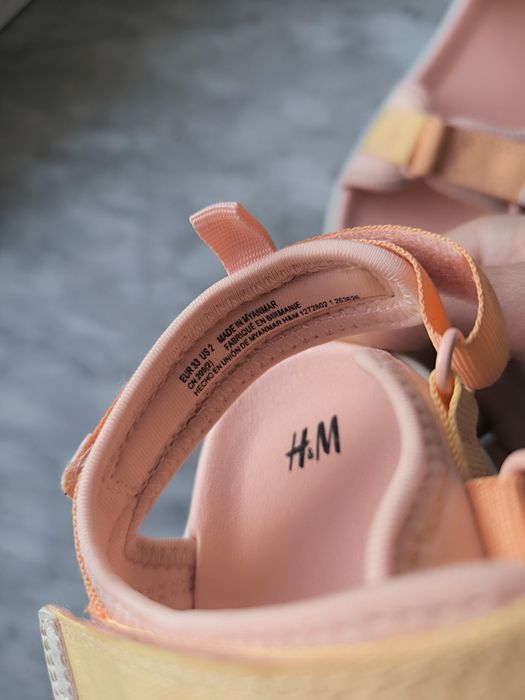 Босоніжки h&m для дівчинки