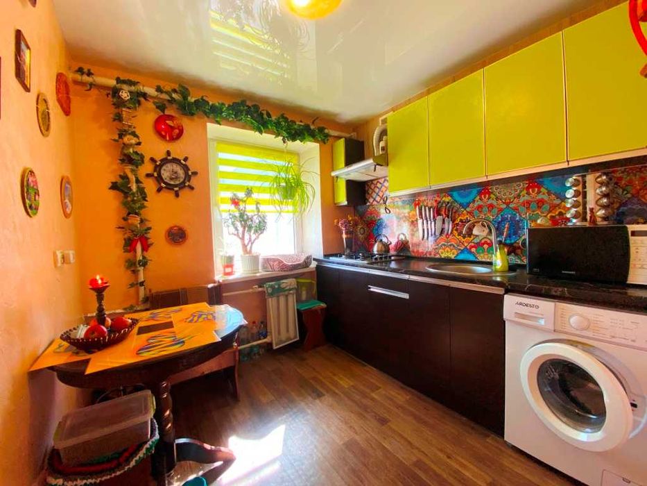 Продам 1к.кв. в Центре г.Черноморск!