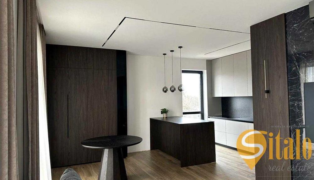 Продаж 4 кімнатної квартири, пентхаус, вулиця Героїв Крут, Новий Львів