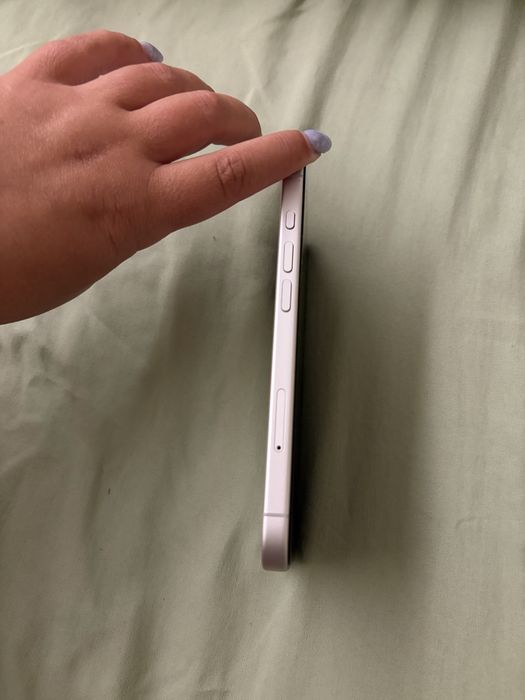iPhone 16 Branco 256GB