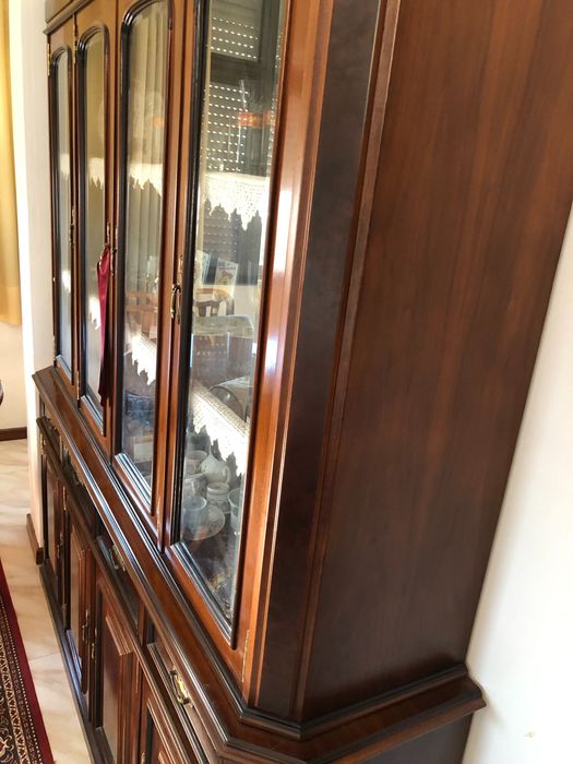 Móvel  de Sala em Madeira Maciça