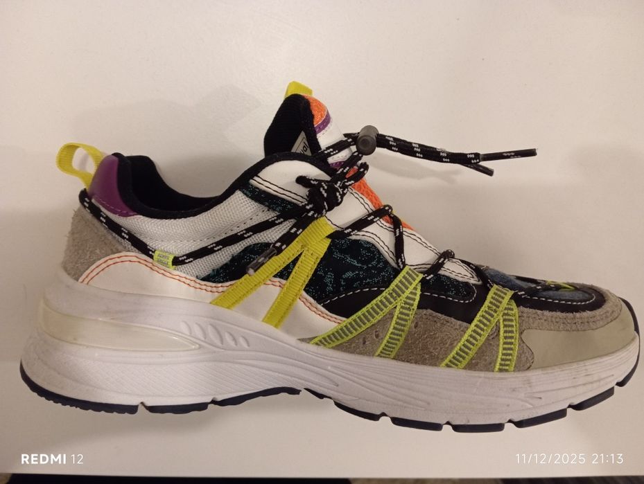 Tennis DESIGUAL n°40