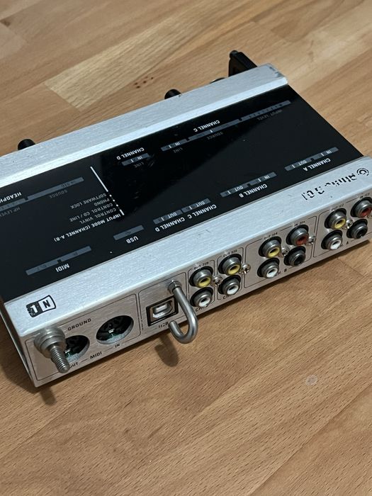 Placa de som - NI Audio 8