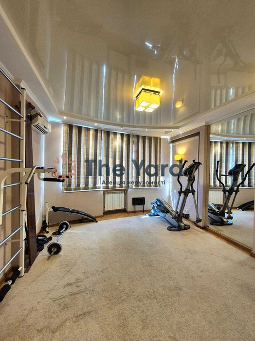 Продаж дизайнерської 5 кім. квартири вул. Гришка Михайла 9 Осокорки