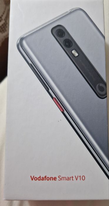 Vodafone smart V10