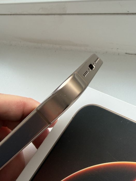iPhone 16 Pro Max 256GB Desert Titanium