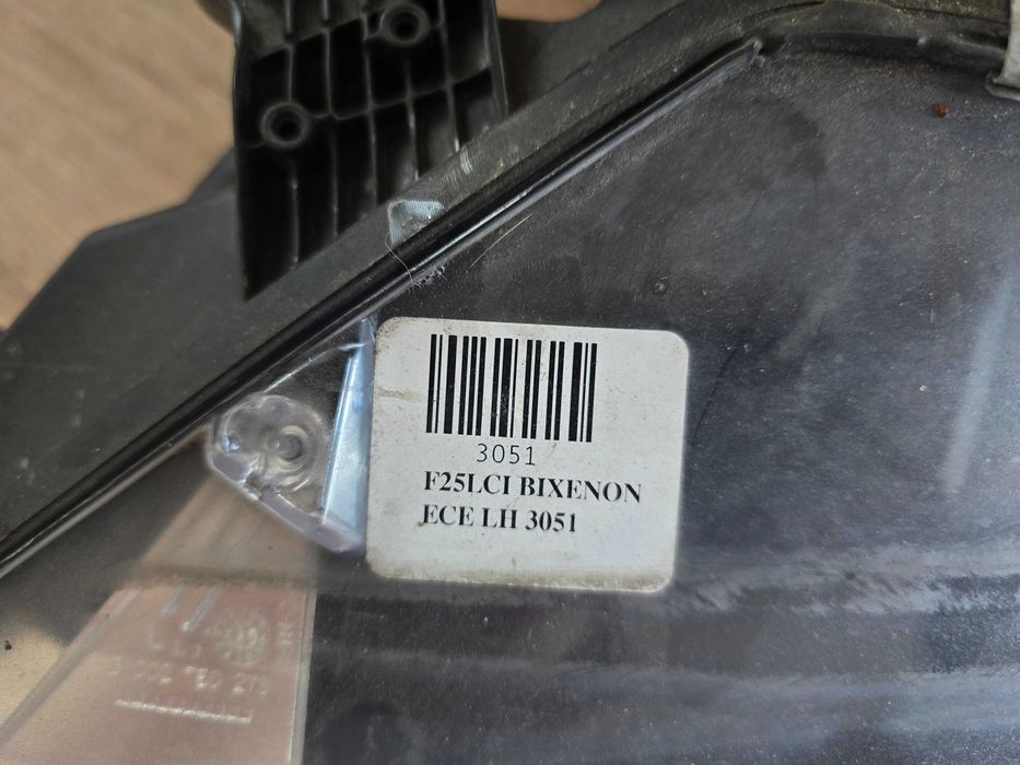 Lampa BIXENON Bmw X3 2016 R Uszkodzona Działająca