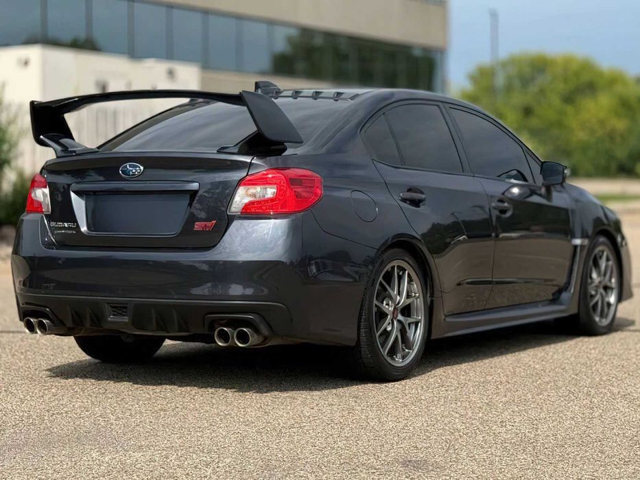 Subaru WRX STI Limited      2017