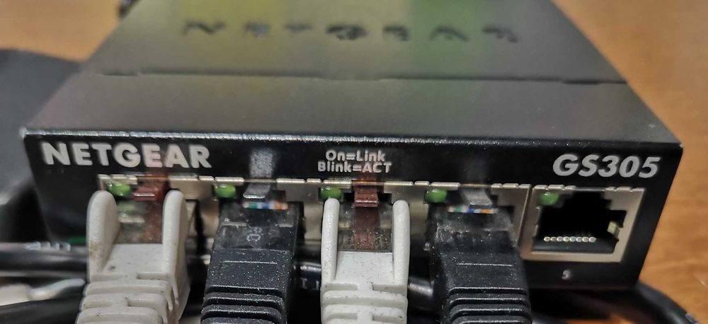 Switch Ethernet Gigabit NETGEAR GS305