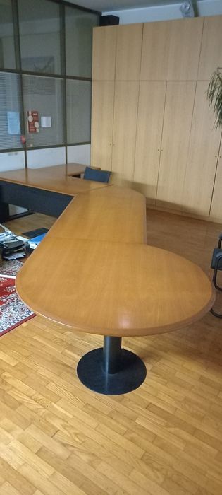 Conjunto de secretárias várias posições