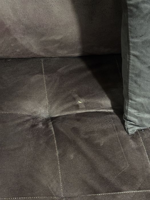 Sofa 3 lugares efeito pele pêssego