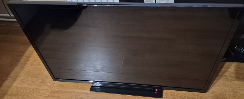 Telewizor Toshiba 32 Led 3xHDMI 2xUSB  - w pełni sprawny - opis !!!