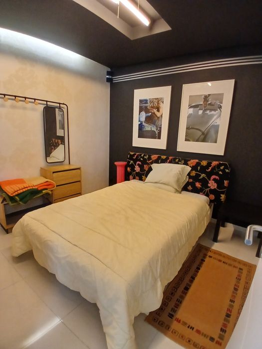 Alugo quarto com despesas incluidas