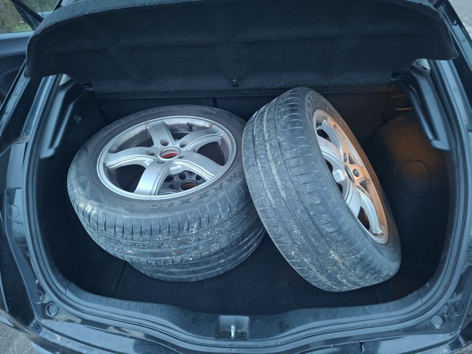 Honda Civic VIII 1.8 V-tec Vtec Sport