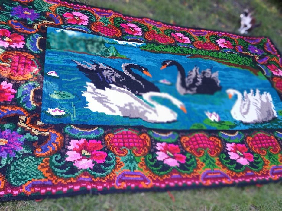 Килим домотканний,
Натуральна шерсть