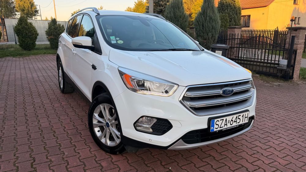Ford Kuga Ford Kuga*2.0 Tdci*Manual*2017r*Elek.klapa*Kamera*Nowy rozrząd!
