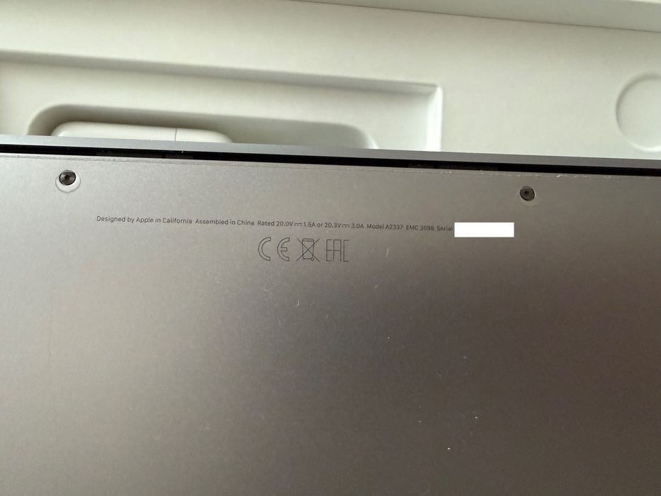 MacBook Air 13"/ M1/256GB/8GB/Space Gray/Oklejony folią/Gdańsk