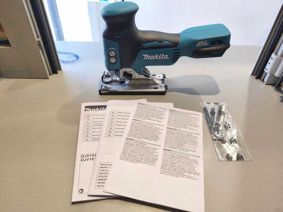 Wyrzynarka Makita DJV181 | WARTO!