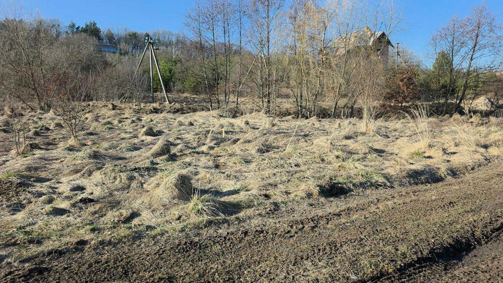 Ділянка с. Давидів під будівництво біля лісу 20 соток