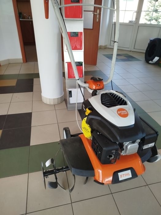 Glebogryzarka spalinowa