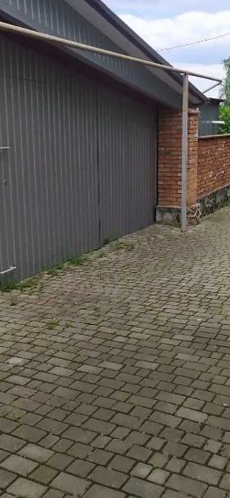 Продається будинковолодіння у селі Ільківка