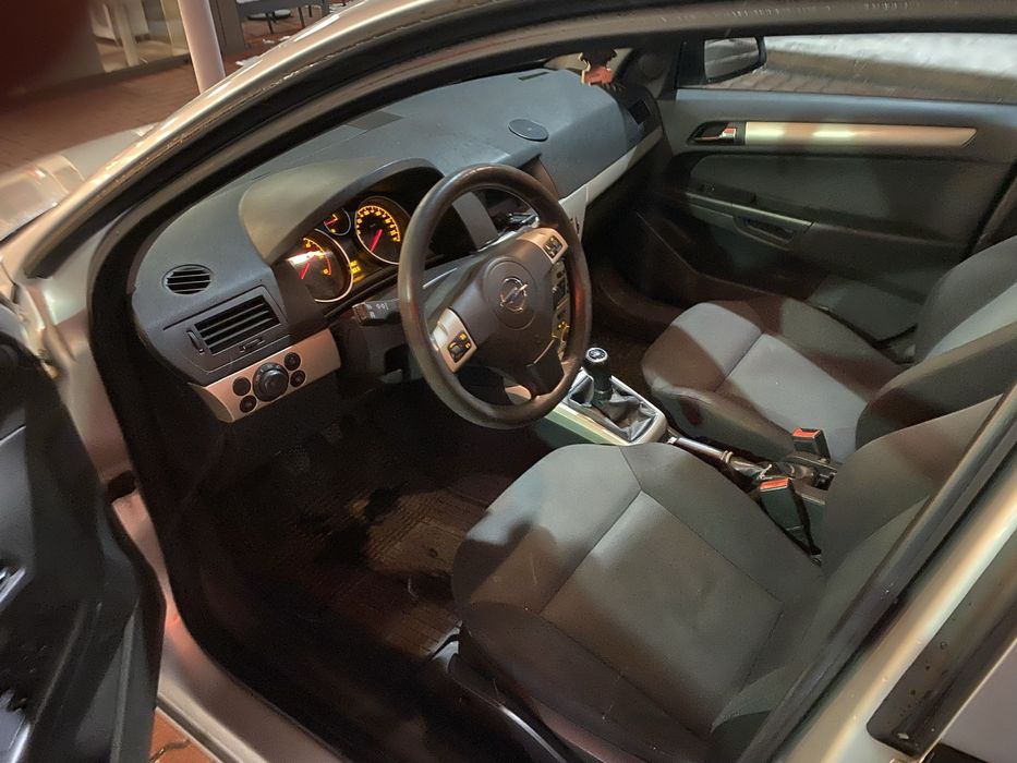 Opel astra H 1,7 cdti
