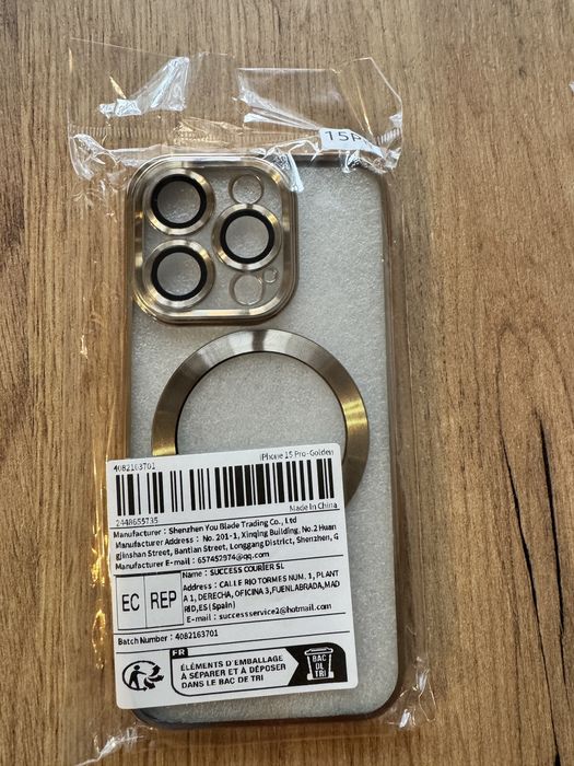 Etui plecki IPhone 15 Pro Magsafe