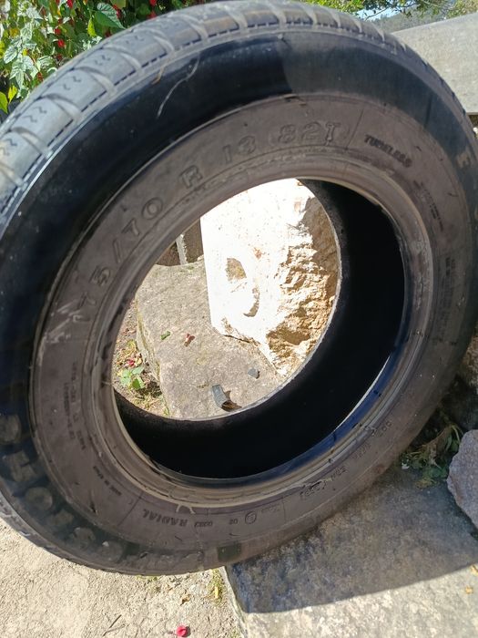 Pneu com pouco uso