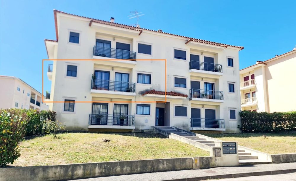 Vende T3 Porto de Mós