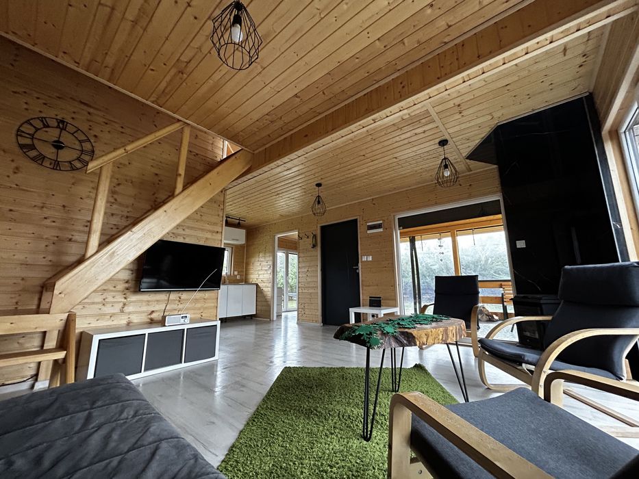 Wynajem domku z sauną i kominkiem dla 10 osób, blisko jezior i rzeki