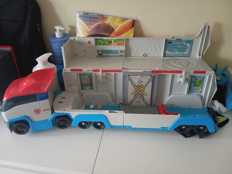 Camião patrulha pata