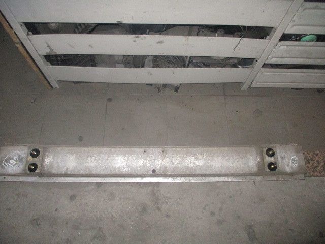 Reforço pára-choques trás SAAB 9-3 Hatch (YS3D)