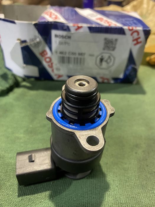 42661 R XR858368 / C2C38862 Water pump You can add mine if you need