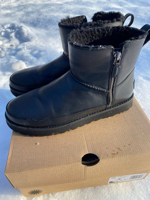 UGG Чоботи жіночі оригінал