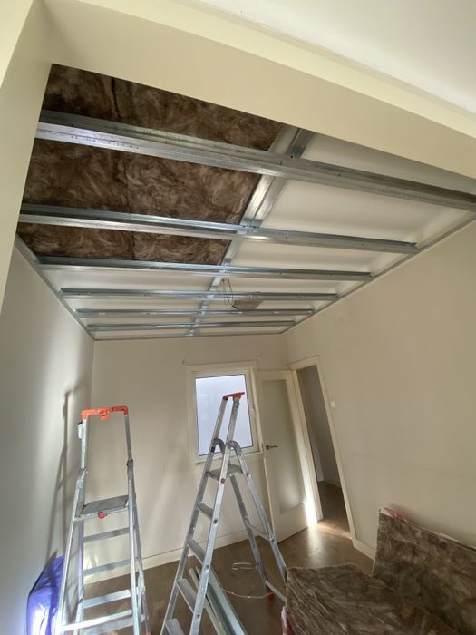 Pinto Pladur – Tetos falsos, divisórias e isolamentos