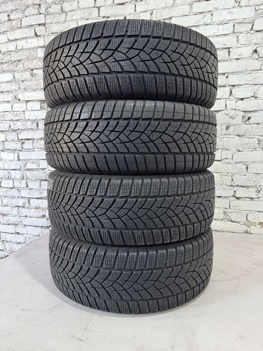 Зимові шини Goodyear 235/55 R18
