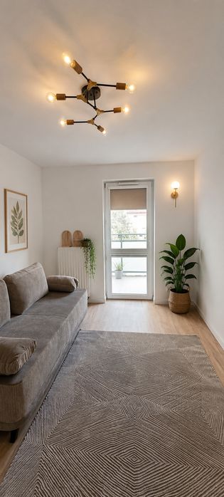 Kawalerka 31,5m2 Unicka, blisko UM
