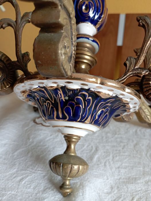 Candeeiro antigo em bronze