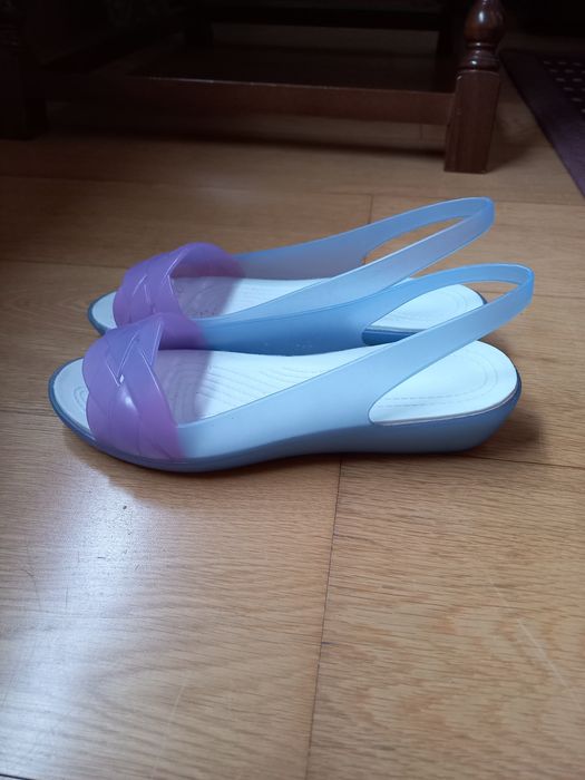 Vende-se sapatos novos, em gel, n38